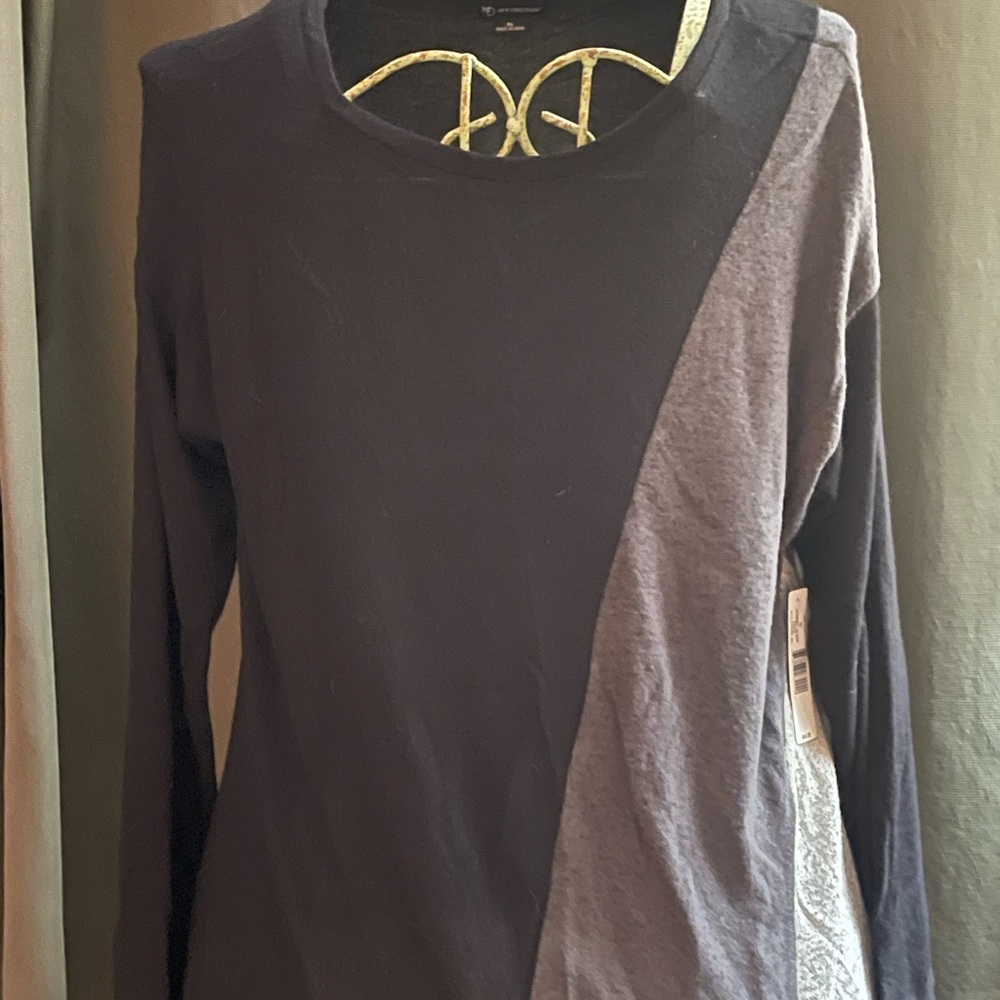 New Directions, grey/black asymmetrical sweater, XL